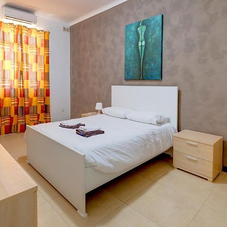 Modern 2 Bedroom Maisonette In Central Sliema Zewnętrze zdjęcie