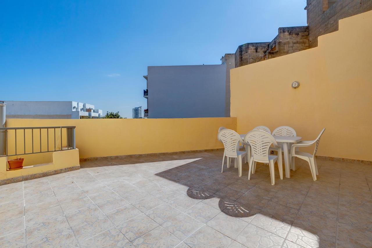 Modern 2 Bedroom Maisonette In Central Sliema Zewnętrze zdjęcie