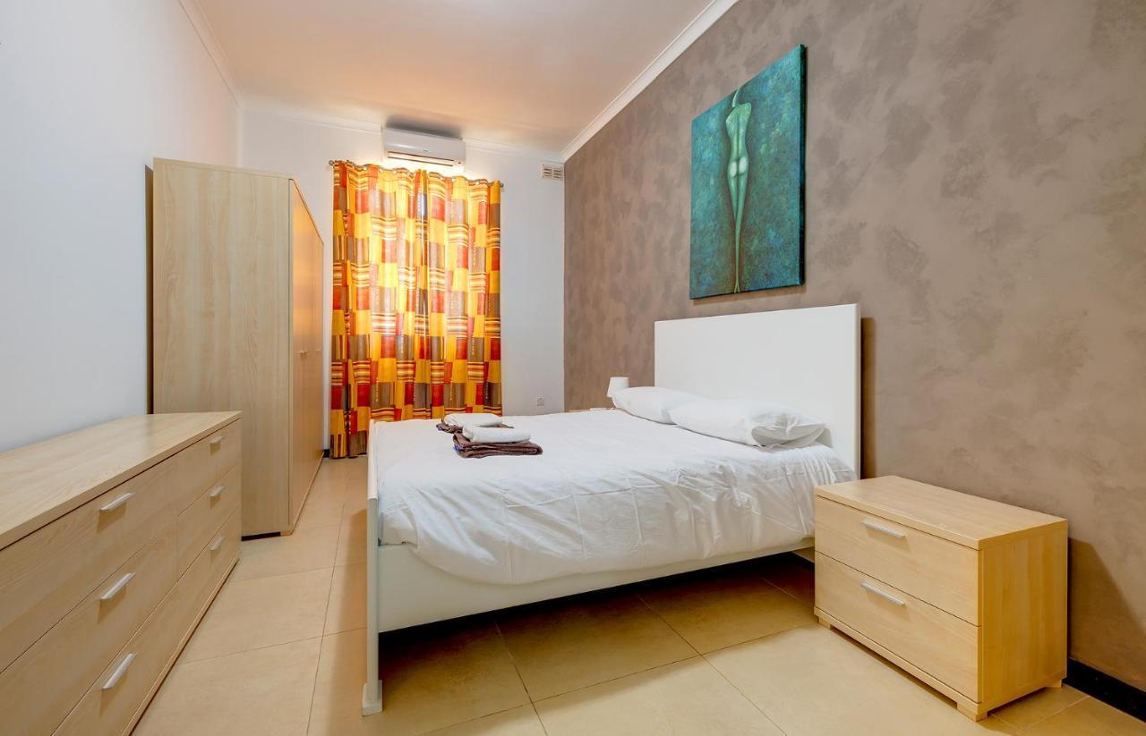Modern 2 Bedroom Maisonette In Central Sliema Zewnętrze zdjęcie