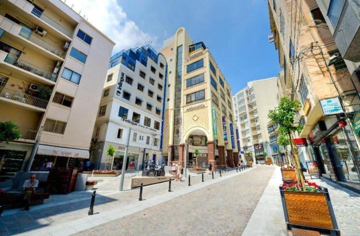 Modern 2 Bedroom Maisonette In Central Sliema Zewnętrze zdjęcie