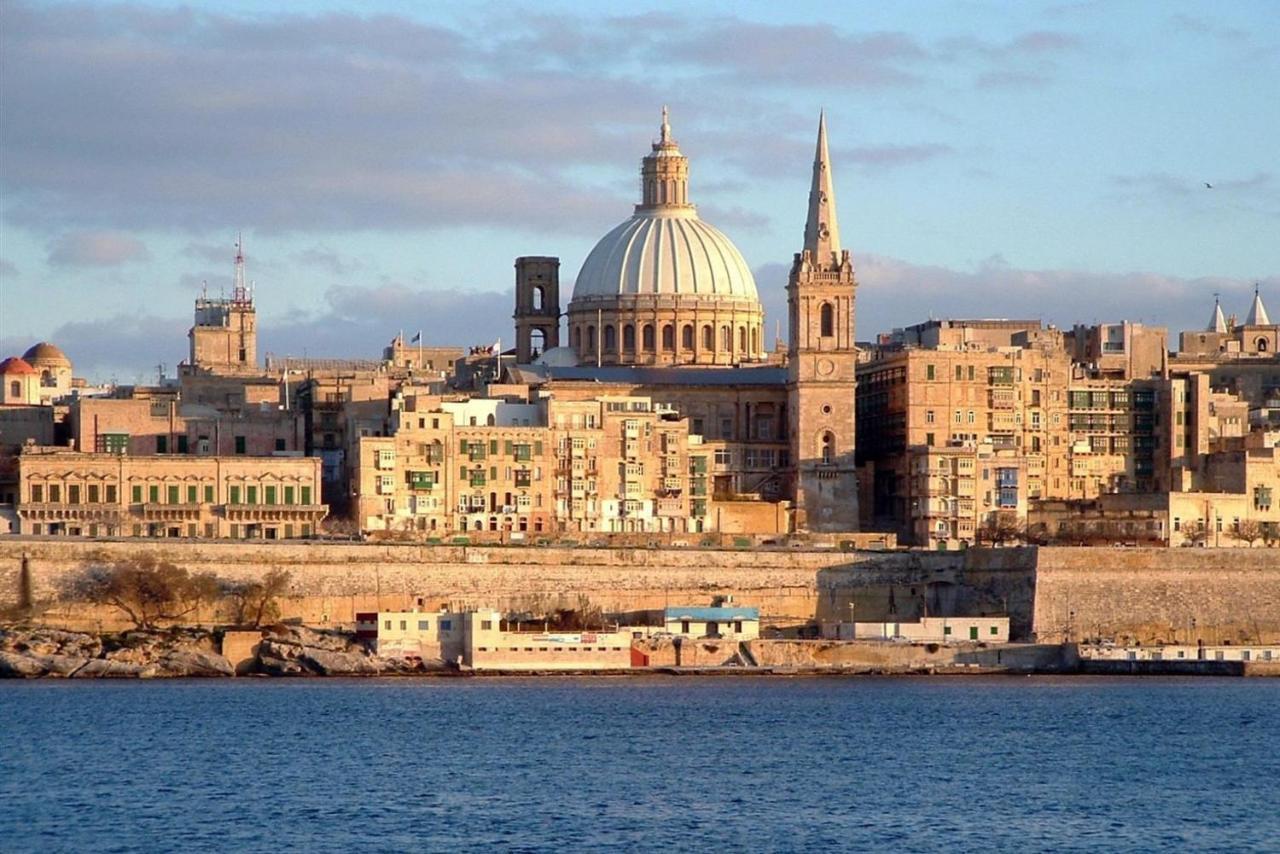 Modern 2 Bedroom Maisonette In Central Sliema Zewnętrze zdjęcie